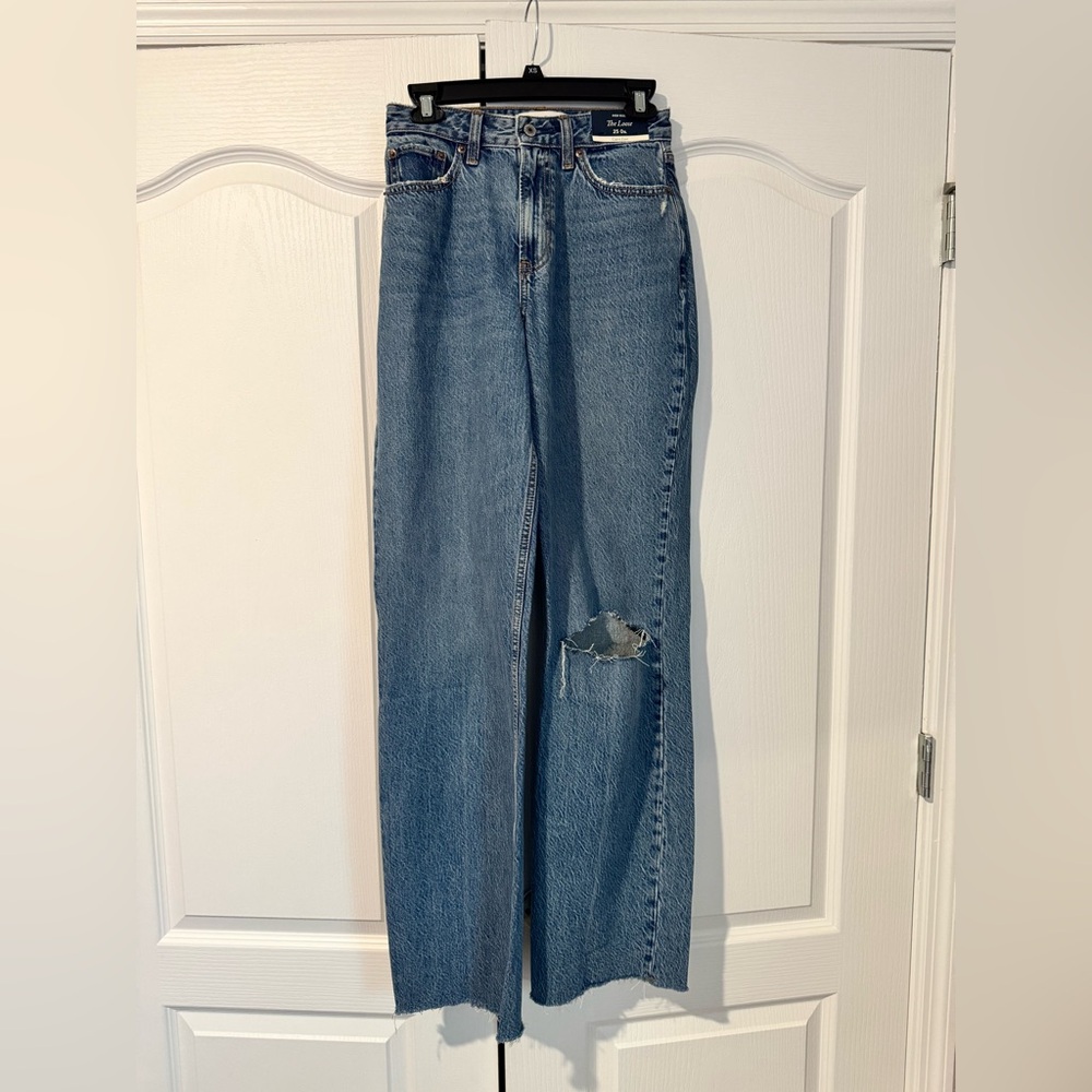 Abercrombie & Fitch Curve Love High Rise Loose Jean